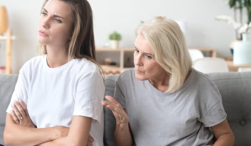 Zaraz po tym, jak mój mąż się ze mną rozstał, zadzwonił do mojej matki i powiedział: „Przyjedź i odbierz swoją bezużyteczną córkę. Już jej nie chcę”.