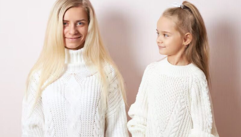 Kobieta adoptowała 5-letnią dziewczynkę, ponieważ sama nie mogła mieć dzieci – dwa tygodnie później przyszła do swojej siostry, płacząc, i powiedziała: „Nie uwierzysz, czego dowiedziałam się o tym dziecku”.